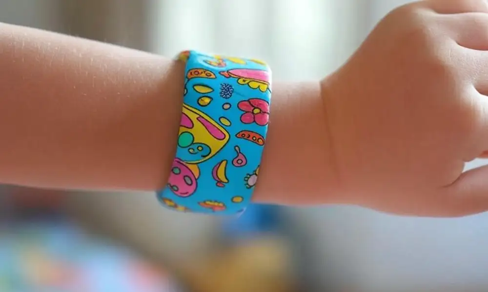 Детский телефон-браслет