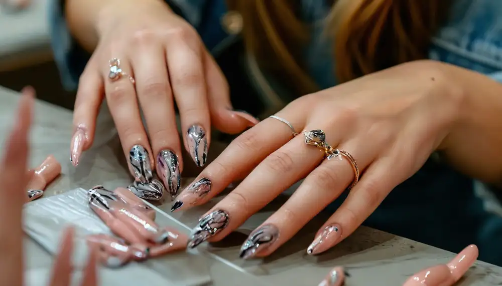 Наращивание ногтей: курсы и оборудование